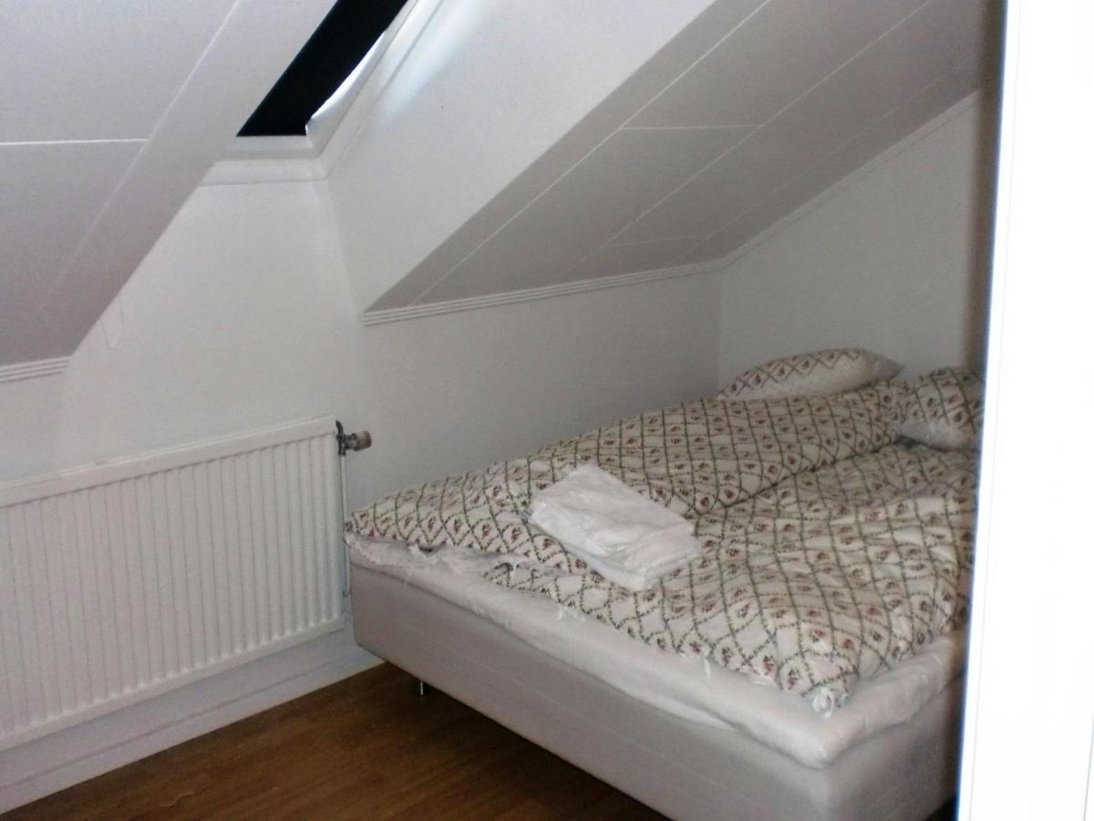 Trollhaettans Bed And Breakfast Habitación foto
