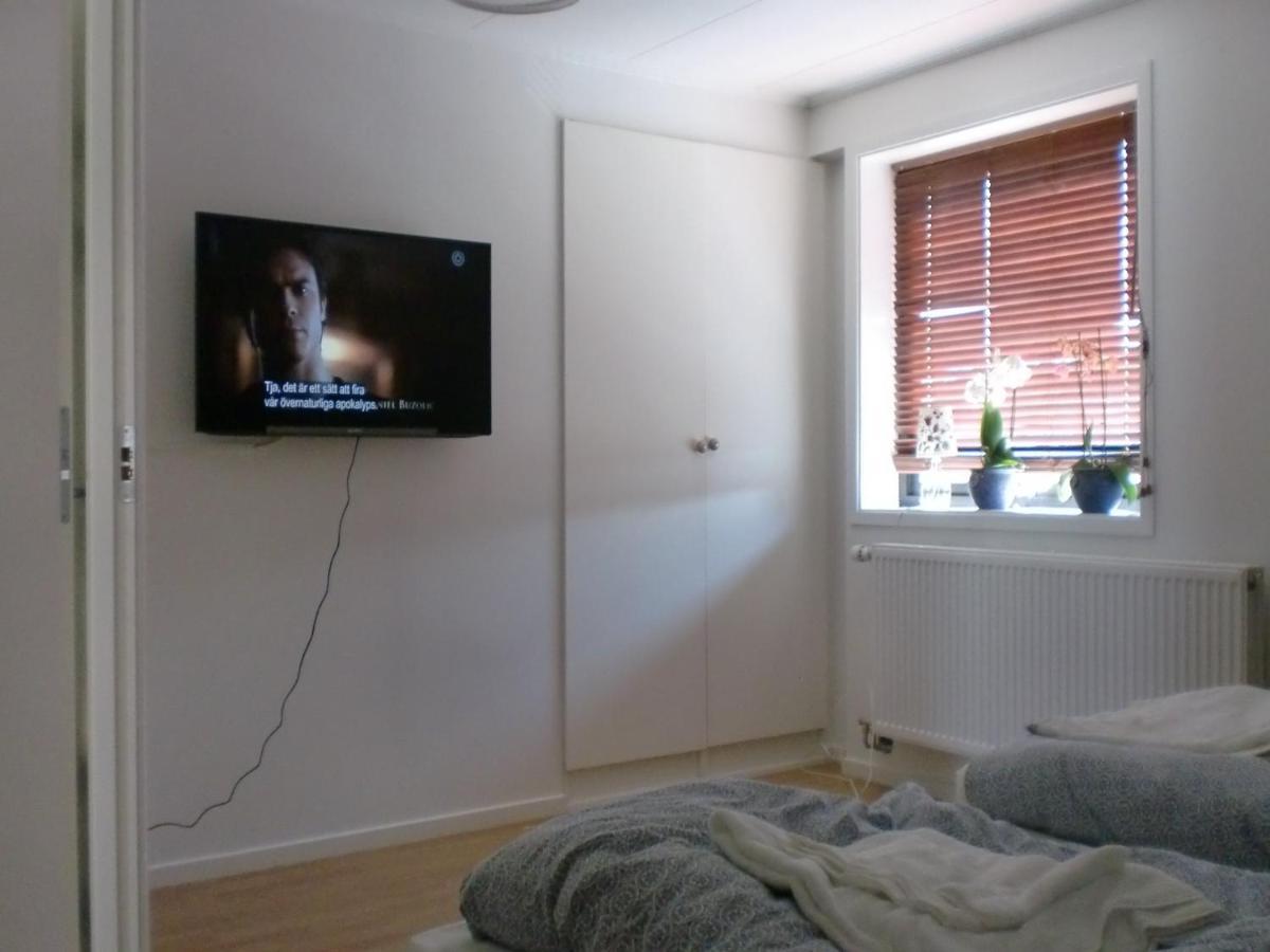 Trollhaettans Bed And Breakfast Habitación foto